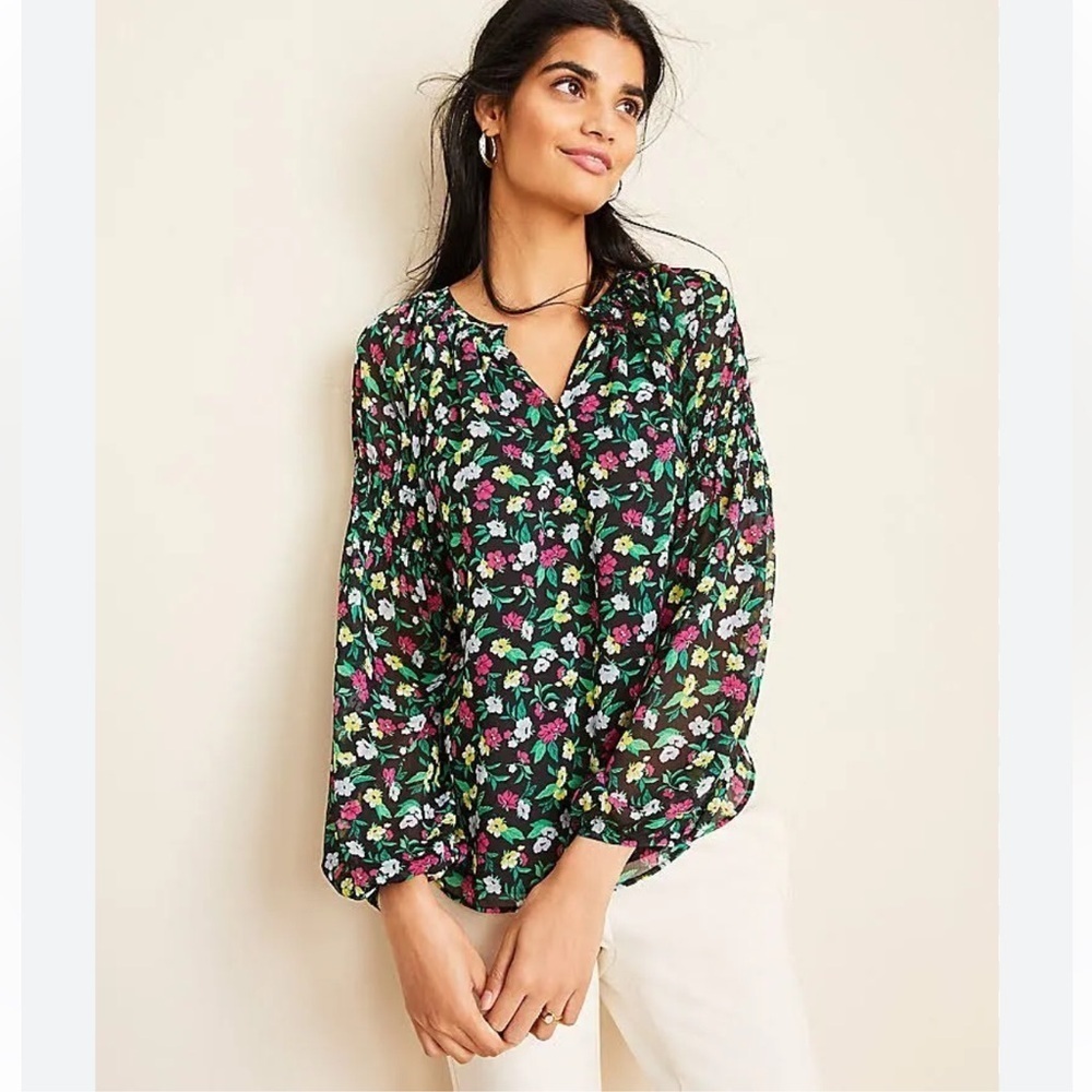 Ann Taylor Dark Floral Chiffon Sheer Popover Blouse Balloon Sleeves Black XS